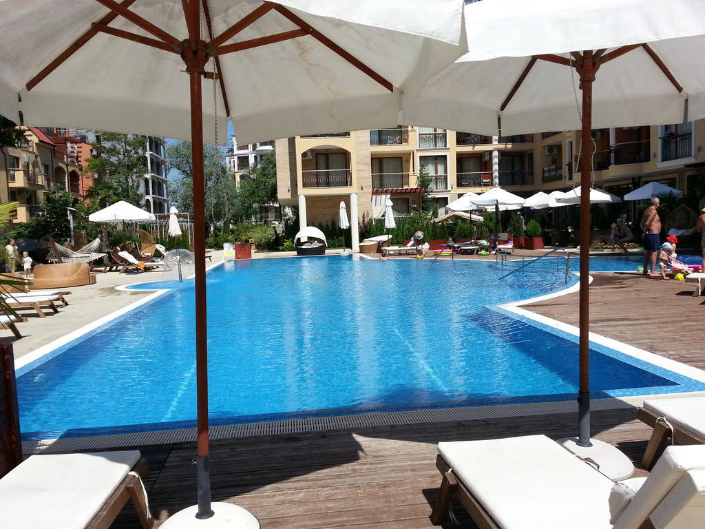 Menada Harmony Suites Apartments 써니비치 외부 사진