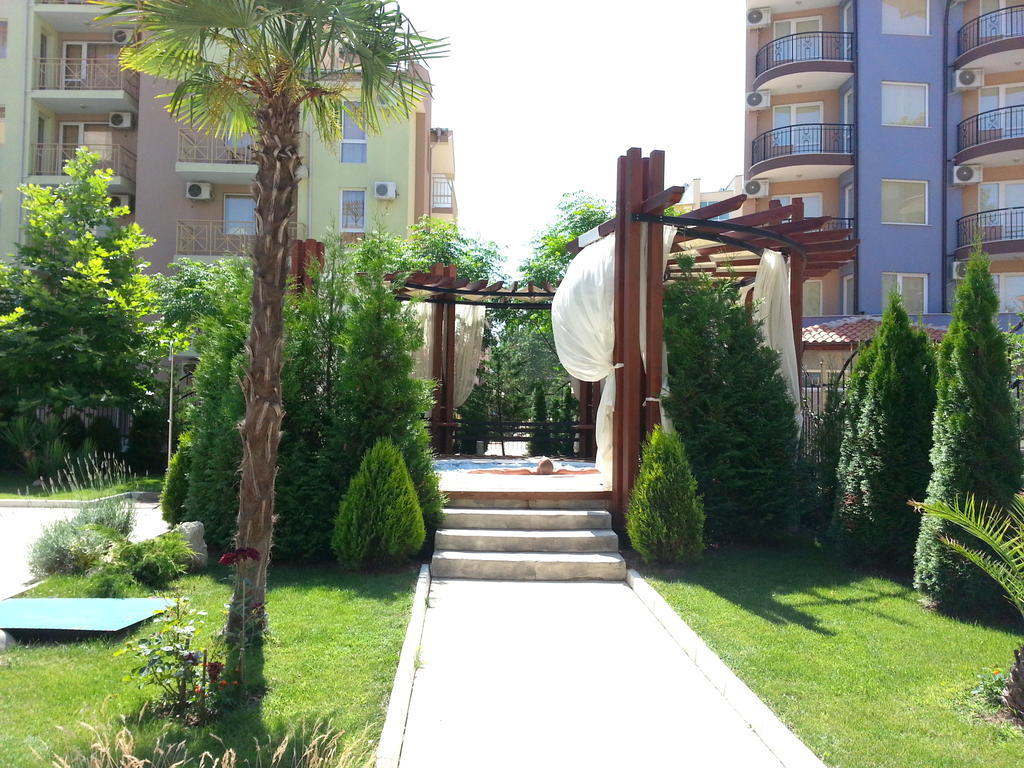 Menada Harmony Suites Apartments 써니비치 외부 사진